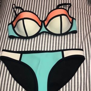 Triangl Bikini